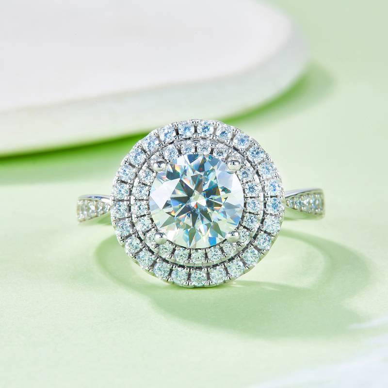 豪镶圆形S925银镀白金MoissaniteWomen's Ring2.0ctD级